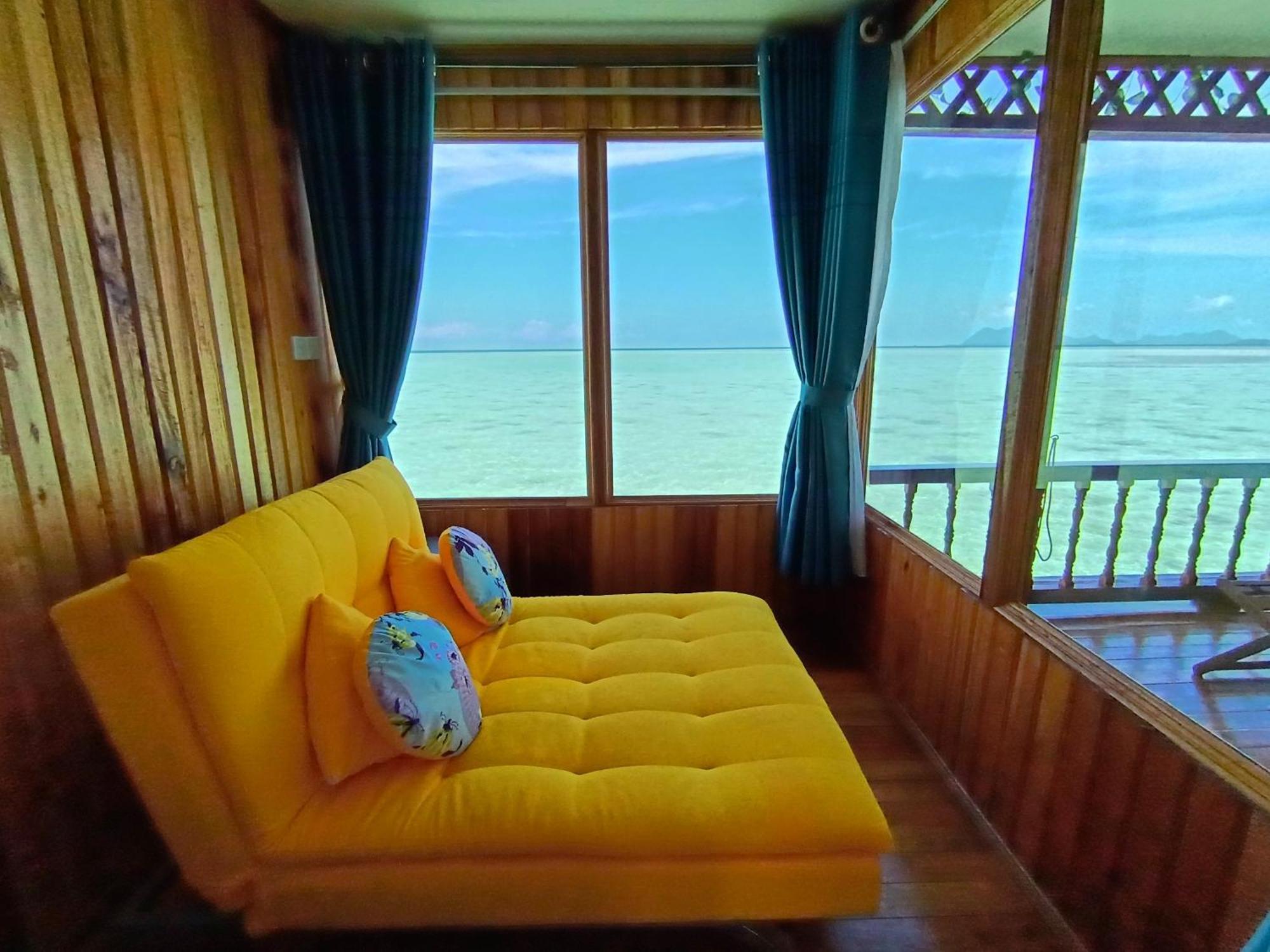 Bed and Breakfast La Water House Semporna Exteriér fotografie